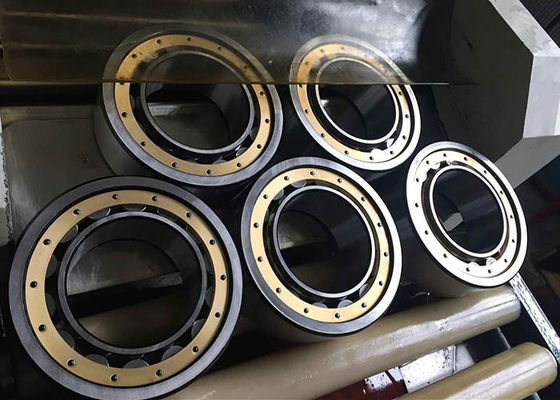 NJ2207E Precision Roller Bearing Single Row Sealed Silinder Lurus Bore Removable Inner Ring